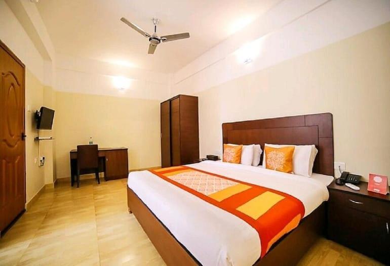 Hotel Tayas Trippapur Luaran gambar