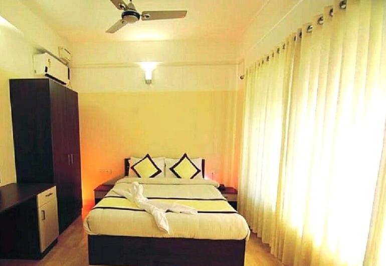 Hotel Tayas Trippapur Luaran gambar