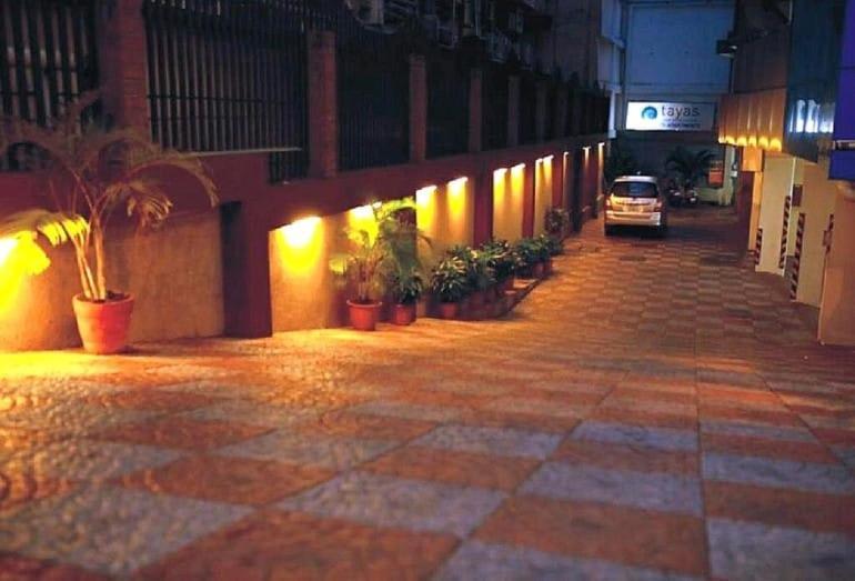 Hotel Tayas Trippapur Luaran gambar
